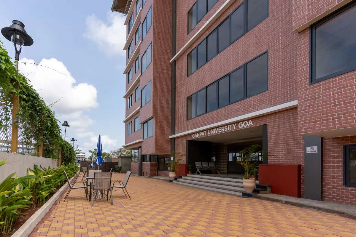 Student Lounge & Recreation Area